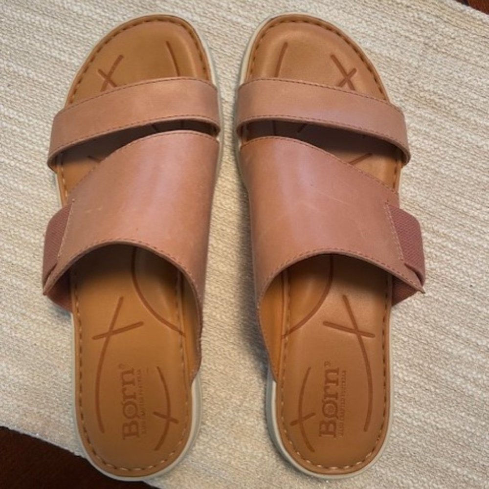 Born Oceana Slide Sandal Tan size 9M Used - like new
